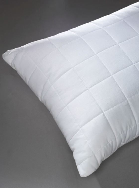 WATER PROOF PILLOW PROTECTOR
